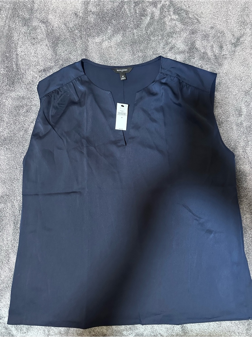 Banana Republic Navy Sleeveless V-Neck Camisole